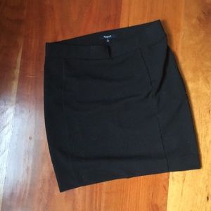 Madewell black skirt